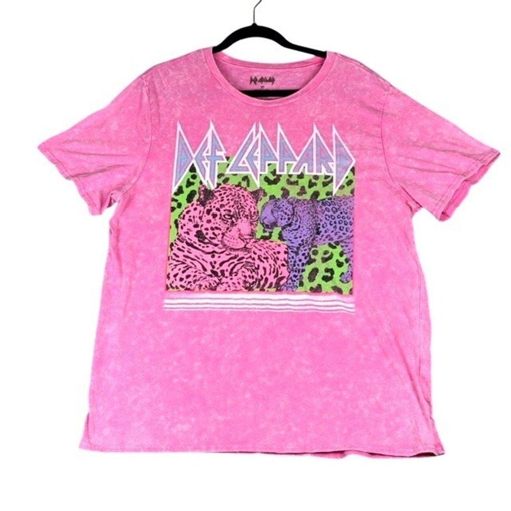 Def Leppard Pink Acid Wash Graphic Tee XL Rock Band Leopard Print Shirt